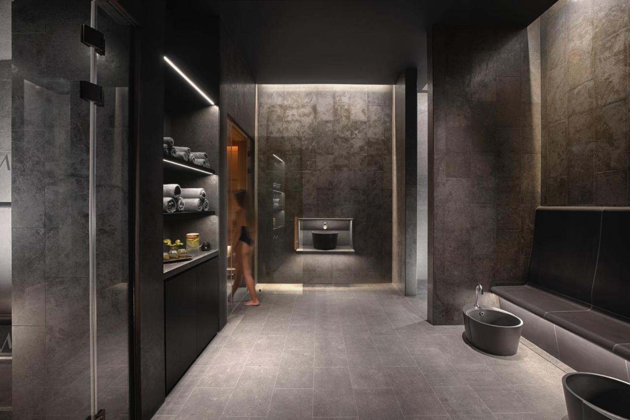 Minthis Resort Cáda Kültér fotó 3D rendering of a bathroom